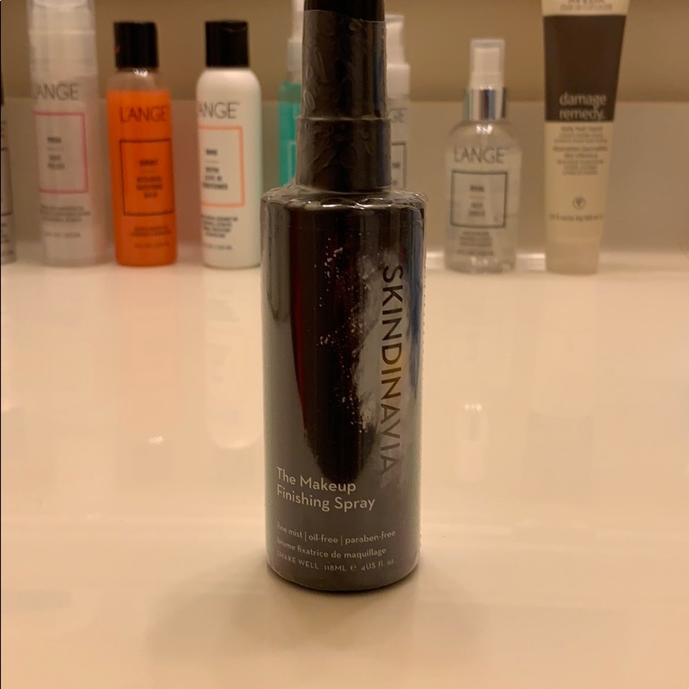 Make up Finishing Spray